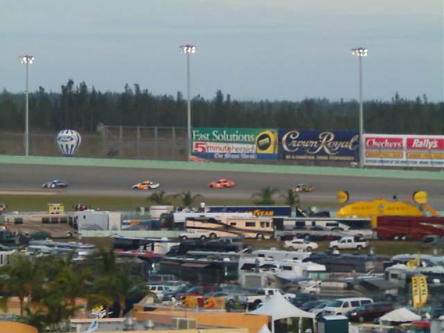 Racing Picture