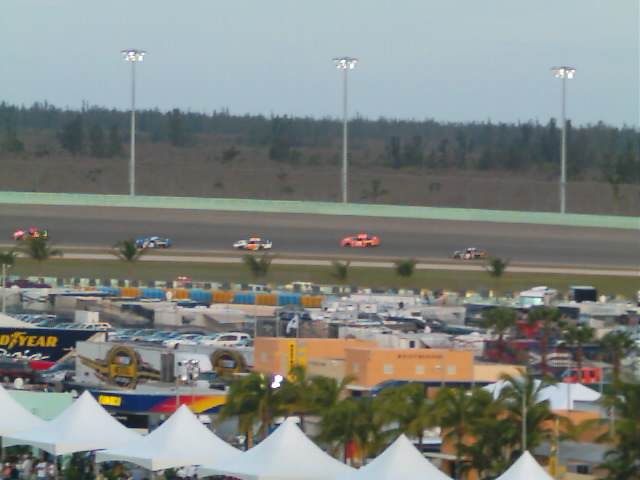 Racing Picture